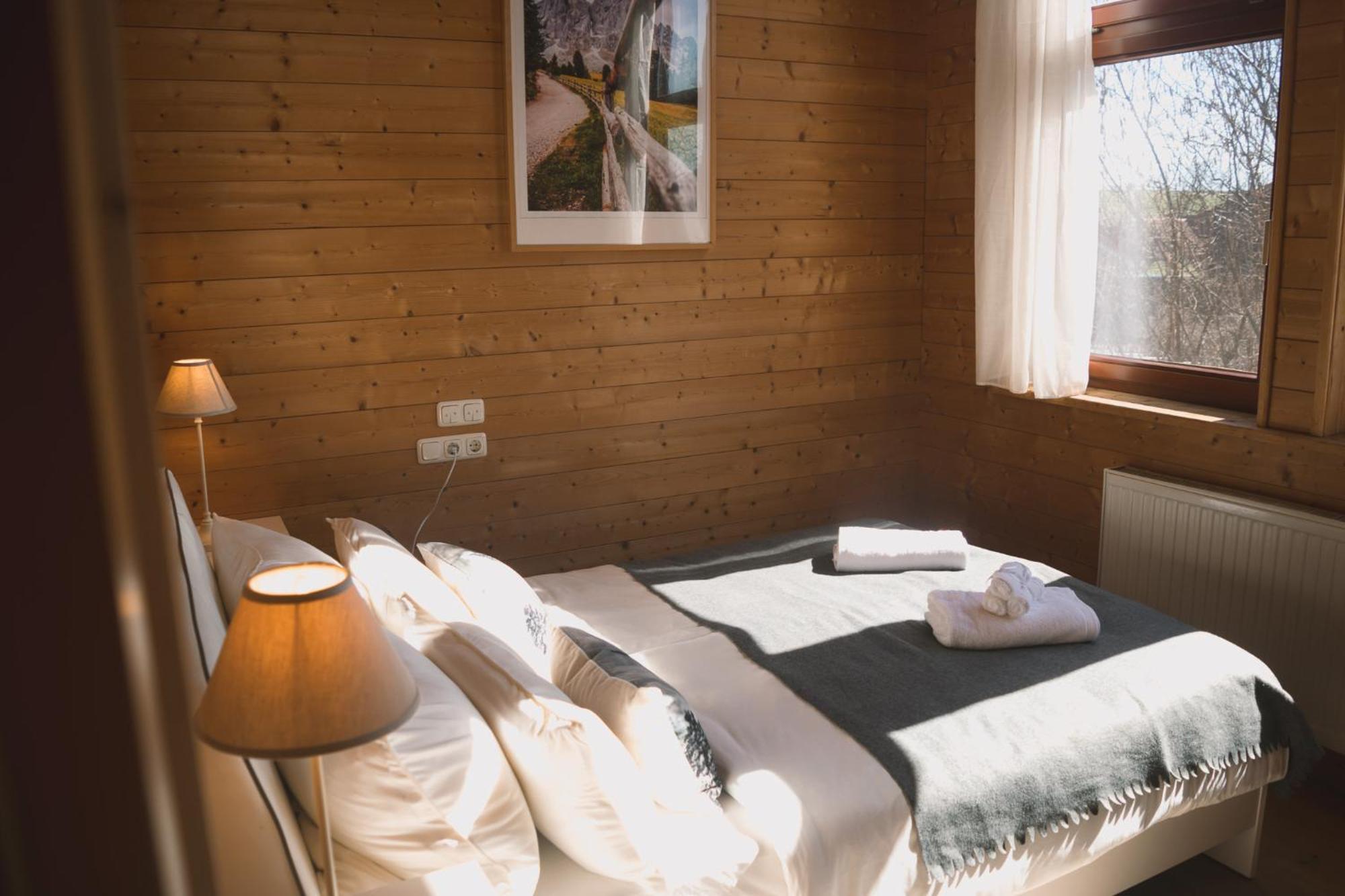 Naturnahes Familienchalet Mit Garten - Wifi - Netflix - Nur 15 Minuten Vom Chiemsee Und 35 Minuten Von Muenchen Entfernt Vogtareuth Экстерьер фото